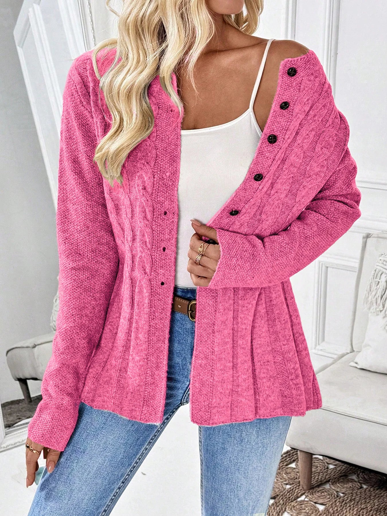 Women's Simple Solid Color Long-Sleeved Cardigan Knitted Sweater for Autumn and Winter