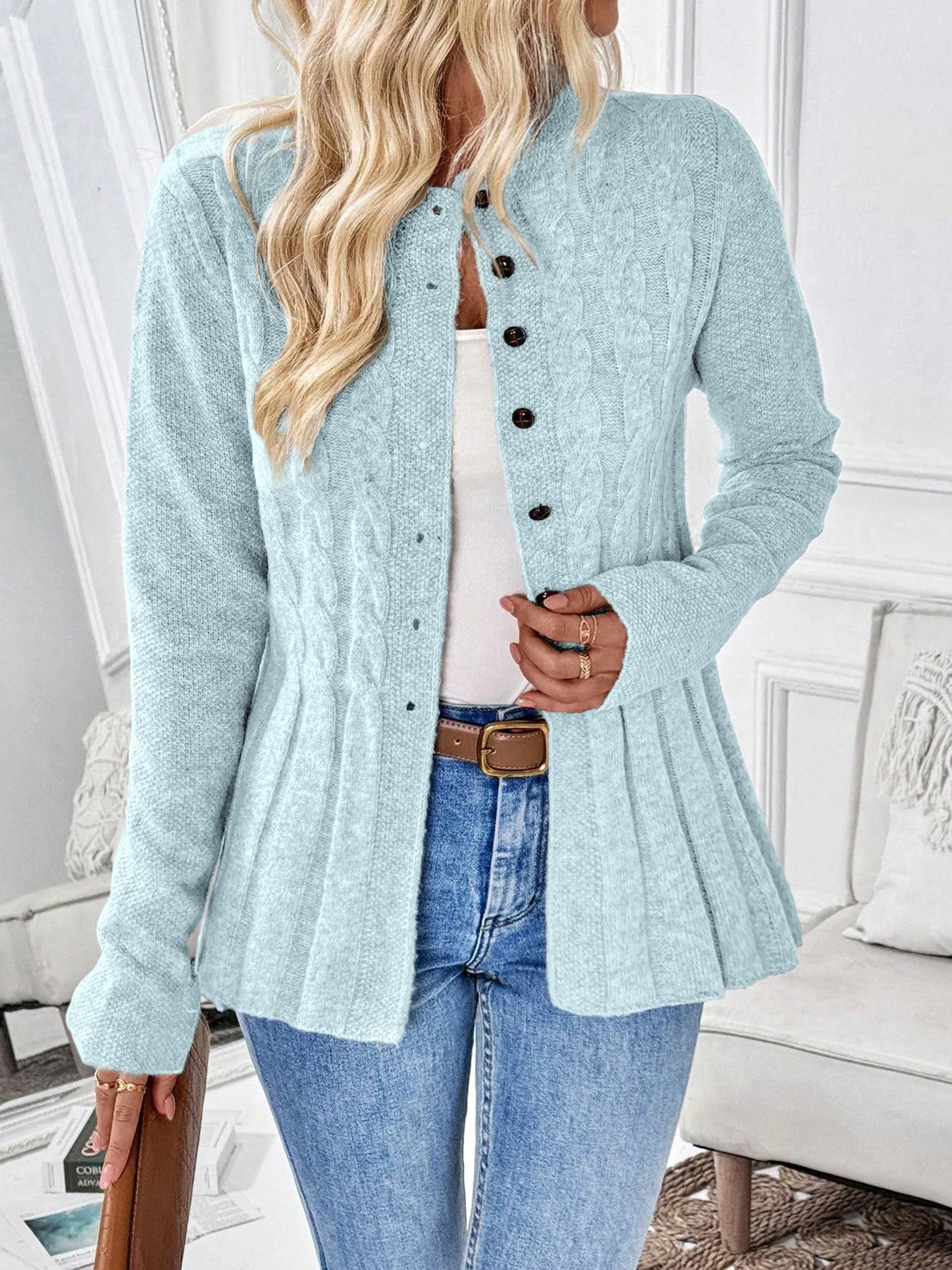 Women's Simple Solid Color Long-Sleeved Cardigan Knitted Sweater for Autumn and Winter