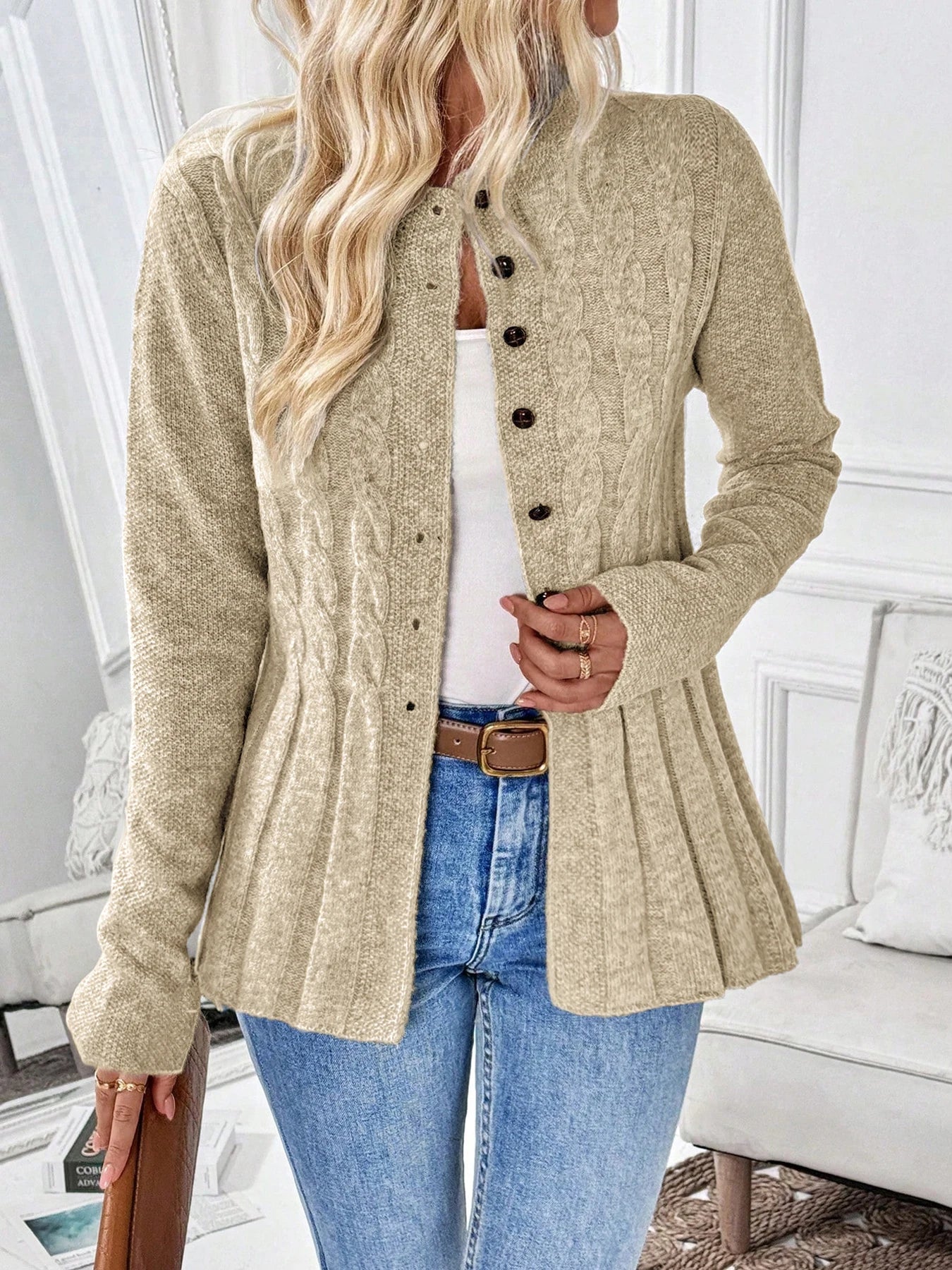 Women's Simple Solid Color Long-Sleeved Cardigan Knitted Sweater for Autumn and Winter